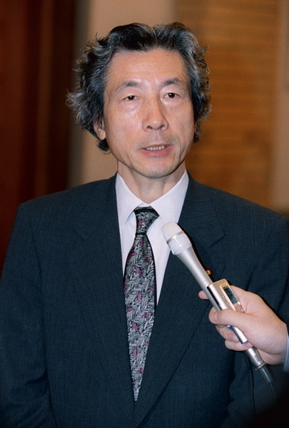小泉純一郎氏は劇場型政治で日本を動かした（共同通信社）