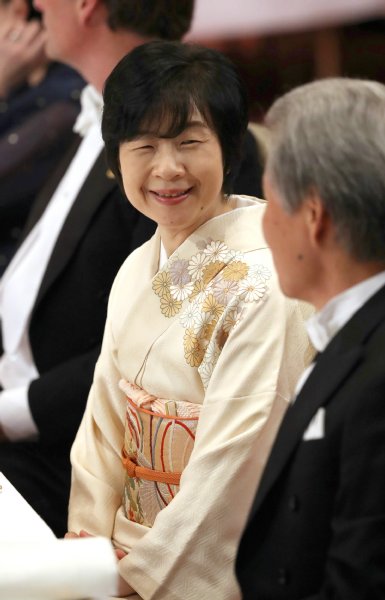 清子さんに色々とご相談？（写真：時事通信フォト）