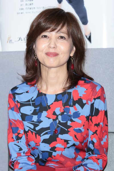 『定年女子』出演の石野真子