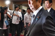 安倍首相に自民党内から「鳩山さんに似てきた」との批判