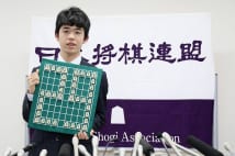 “史上最弱のプロ棋士”が考える「藤井四段に勝つ戦法」