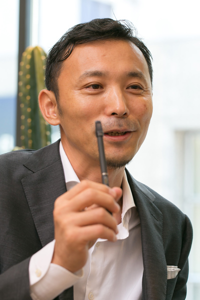 JTたばこ事業本部・EPマーケティング部次長の高橋正尚氏