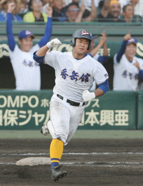 秀岳館の4番・廣部就平(写真:時事通信フォト)