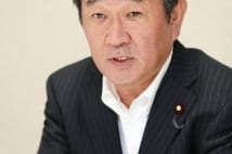 茂木敏充・経済再生相 利益率9割のランチ会が生む集金力