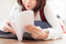 漫画雑誌と単行本 「紙版」と「電子版」それぞれのメリット