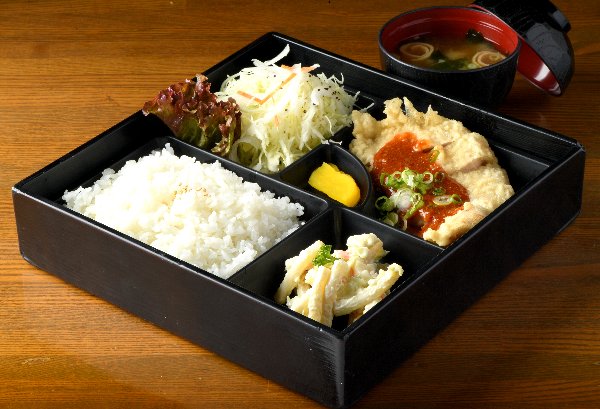 「レストラン イレブン」のサービスランチ