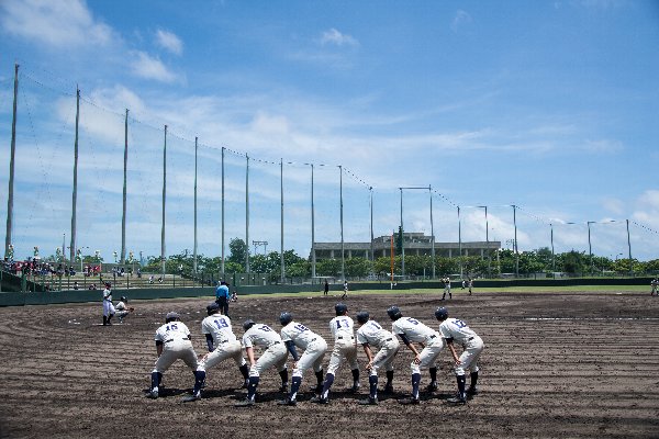 村田兆治氏の提唱で行われている
