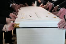 “直葬”増加も「みすぼらしく死者が浮かばれん」と親戚批難