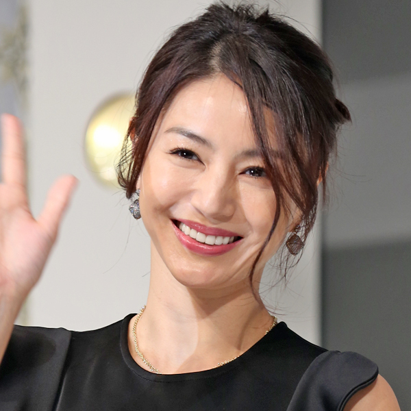 井川遥 壇蜜演じる 保健室の先生 が新しいと注目集まる Newsポストセブン