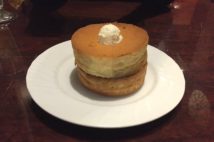 パンケーキからぼた餅まで 外食チェーンの人気個性派デザート