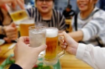 芸能界、鉄の掟「先輩が後輩におごる」 売れない芸人の苦しみ