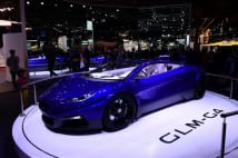 京大発ベンチャーGLMの高級EV「G4」（写真／AFP＝時事）