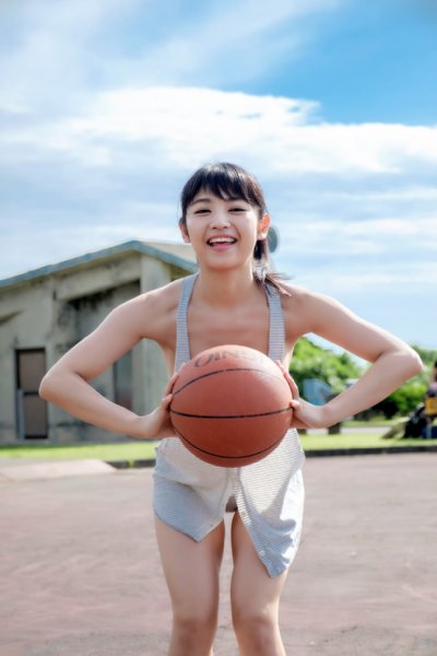 ボールに隠れて見えません！