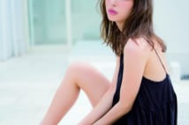 内田理央 久々のグラビア撮影で「自然な姿が出せたかな」