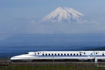 東海道新幹線で景色を楽しむならA席?E席? 海あり、山あり、城あり、それぞれ派の言い分