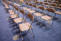 ファン憧れのバイト「コンサート警備」は本当にパラダイス?