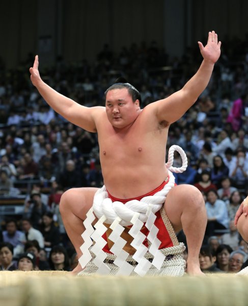 土俵よりも”土俵外”に注目が集まる（写真：時事通信フォト）