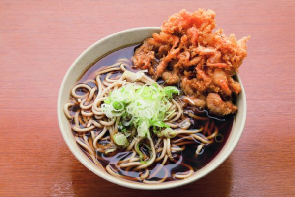 そば千(馬喰町)のあみ天そば(390円)