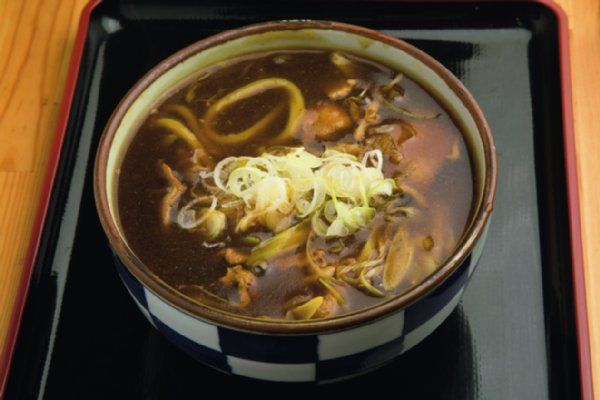 山吹そば 鶴巻本店（早稲田）のカレー南蛮（そば・うどん）　500円