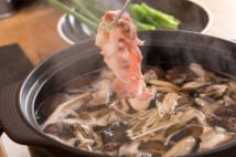 ミシュラン鮨店のまかない 昔ライスコロッケ、今きのこ鍋