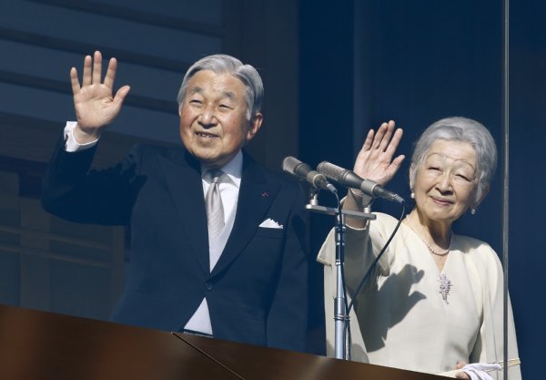 テレビ東京は退位をどう扱うか（写真：AP/AFLO）