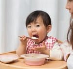 スプーン食べはいつから?スプーン食べの教え方