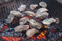 三重のかき、岡山の鮮魚詰め放題 5000円相当分詰め込んだ人も