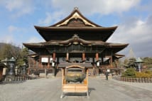 復職の84歳善光寺住職が告白「私のセクハラ問題と宗派内争い」