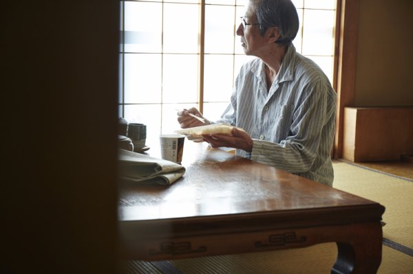 ”孤食”も死亡リスクは高まる