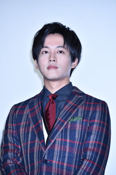 映画『パディントン2』でパディントンの声を担当する松坂桃李