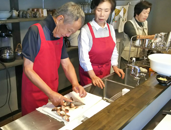 福井県越前町での地元と移住者の交流会