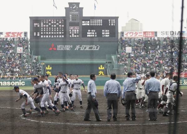 引き分け再試合はなくなる（時事通信フォト）