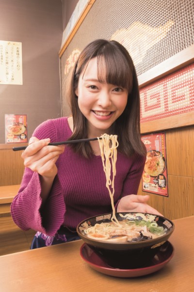 「半熟煮玉子入り豚とろラーメン」税込870円◆写真／深澤猛志