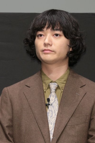 映画『空海 KU-KAI 美しき王妃の謎』主演の染谷将太