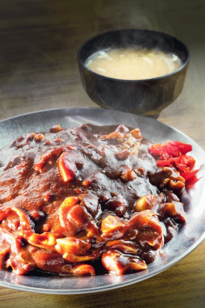 「マルトマ食堂」の「ホッキカレー」1000円