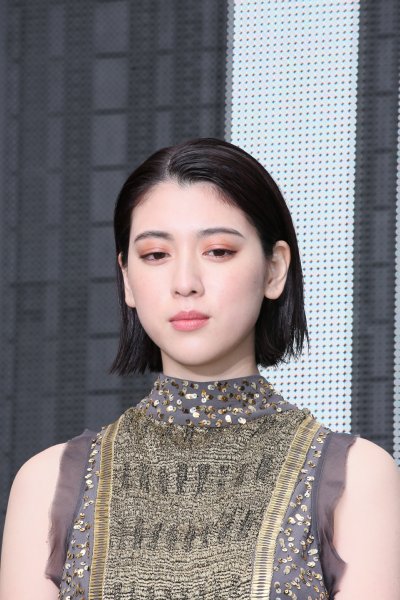 映画『いぬやしき』出演の三吉彩花