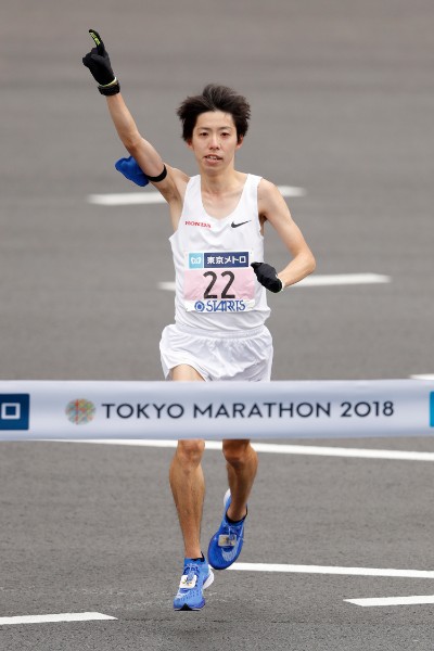 写真 ナイキやnb参入 マラソン五輪シューズ戦争の熾烈な争い Newsポストセブン 写真 ナイキやnb参入 マラソン五輪シューズ戦争の熾烈な争い Newsポストセブン