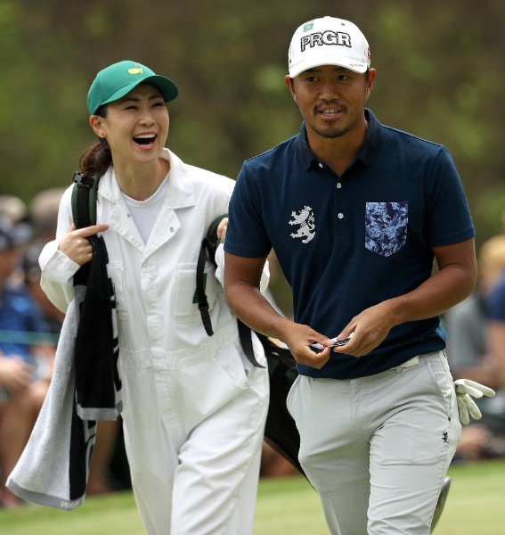 古閑と小平（Getty Images）