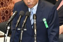 霞が関が恥部を晒して政権に自爆テロ　省庁再編巡り全面戦争