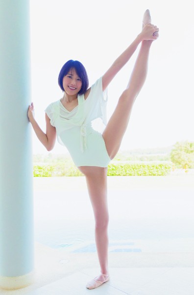 白川悠衣（『Career High』（エスデジタル）より）