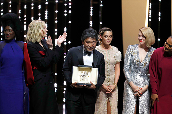 『万引き家族』はカンヌ国際映画祭で最高賞を受賞（ロイター＝アフロ）
