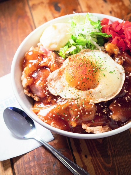 『GB'S CAFE AREA1』のロコモコ　842円