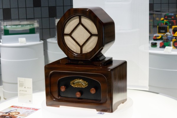 1931年発売のラジオ「当選号」