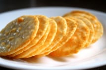 古くてもおいしく食べ切る裏ワザ 塩・米・のり・菓子復活術