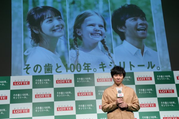 妻・佐々木希とCM初共演を果たした渡部建