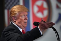 金正恩氏を「素晴らしい人物」と評したトランプ氏(AFP=時事)
