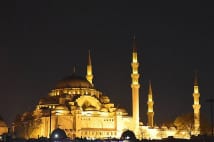 トルコ人エコノミストが解説 トルコリラ安の原因と今後の動向