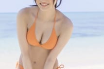 仮面女子・美音咲月 眩しすぎる美ボディを限界露出