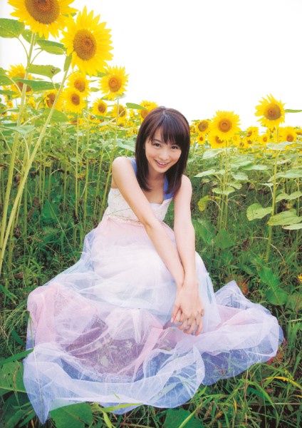 『FLEUR BLANCHE』（ワニブックス）より　撮影／根本好伸