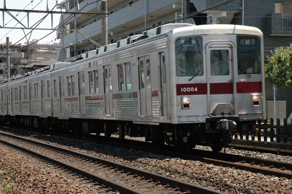 東上線を走る東武の電車